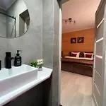 Mis Family House з чаном та сауною *