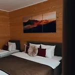 Mis Family House з чаном та сауною *