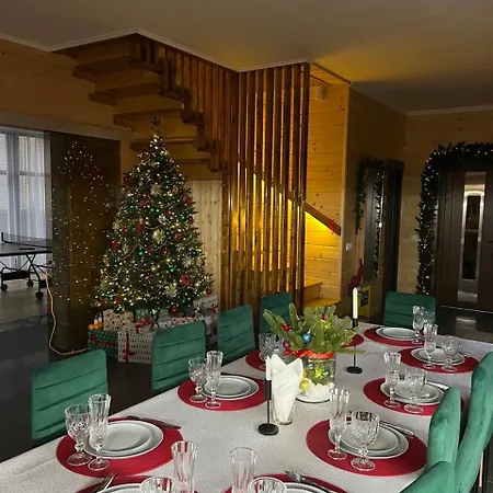 Apartmán Mis Family House з чаном та сауною