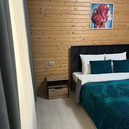 Mis Family House з чаном та сауною