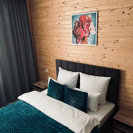 Apartment Mis Family House з чаном та сауною *