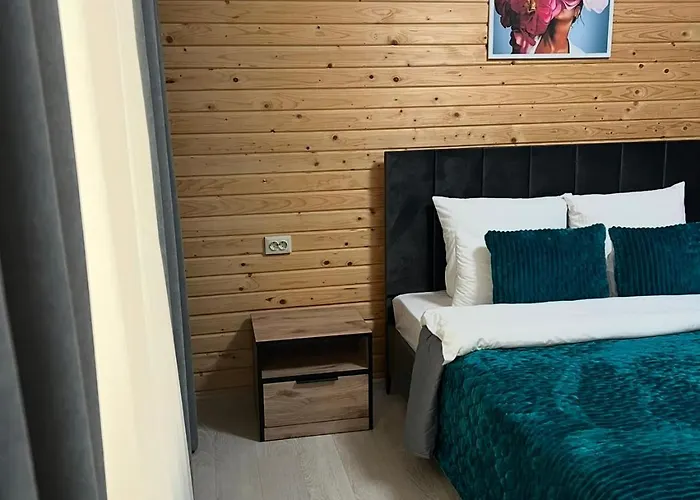 Mis Family House з чаном та сауною