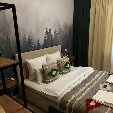 Mis Family House з чаном та сауною *