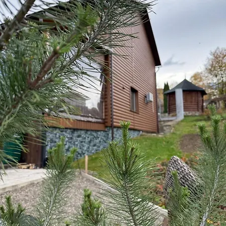 דירה Mis Family House з чаном та сауною *